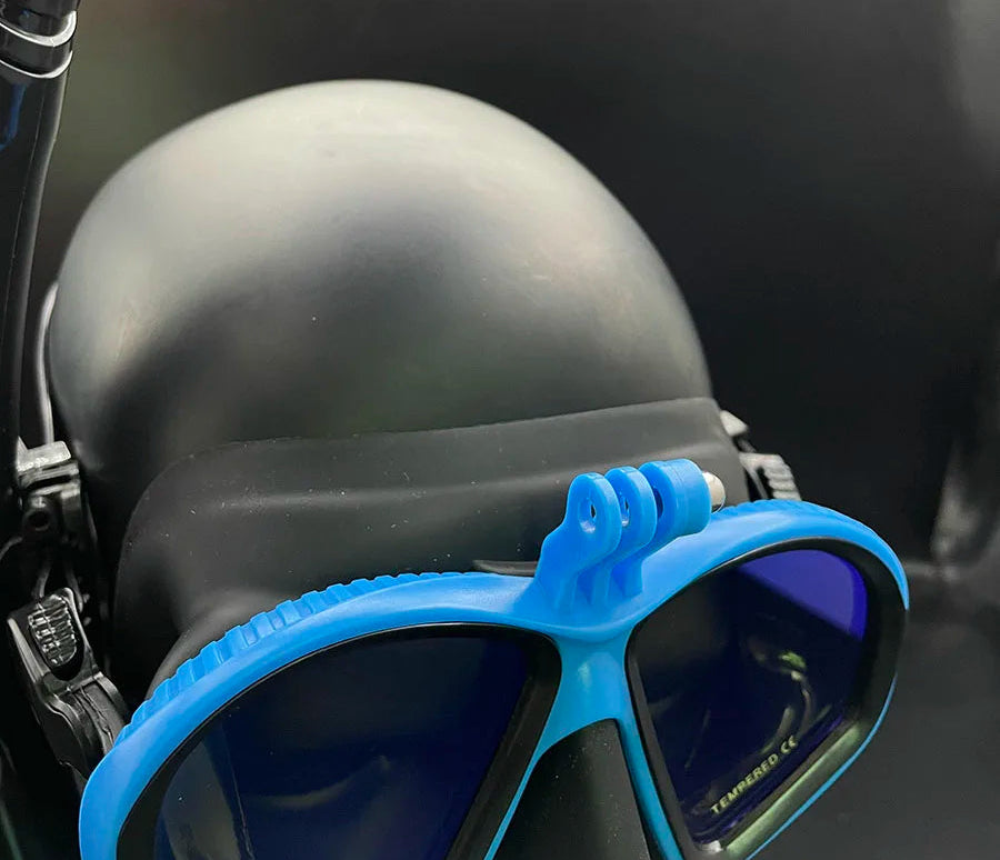 Low Volume Scuba Diving Mask with Mirrored Tempered Glass Lens Camera Mount and Zipper Case