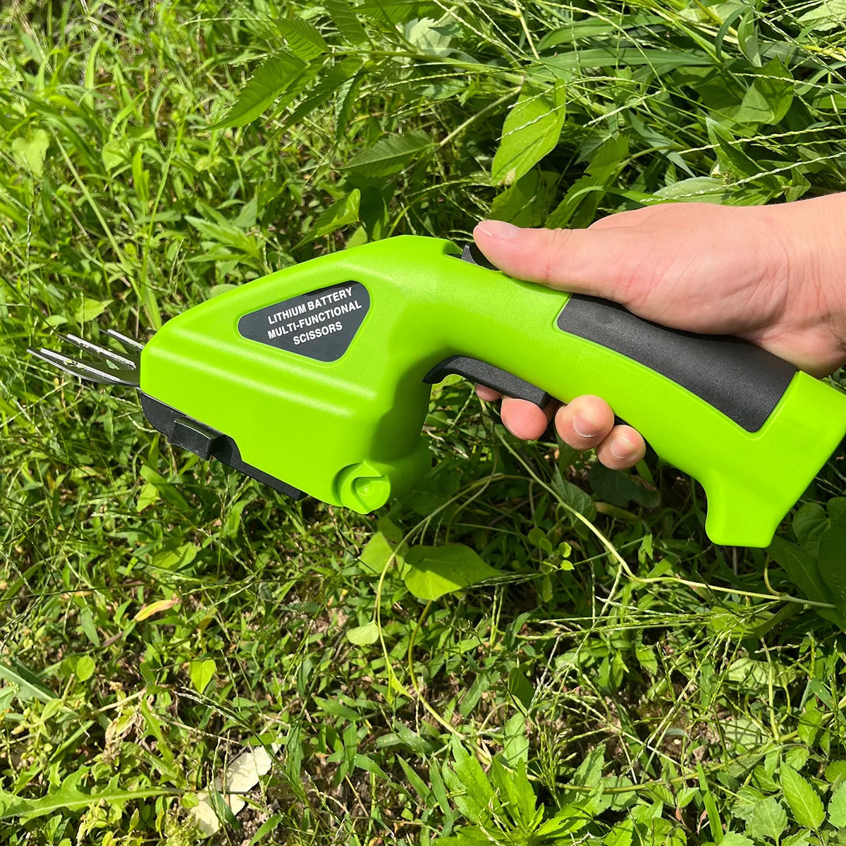 Cordless 2-in-1 Hedge Trimmer and Grass Shear Rechargeable Garden Pruner with Battery