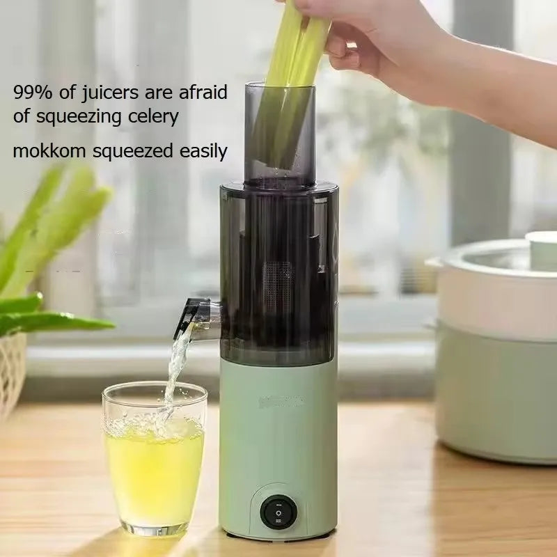 Portable Mini Slow Juicer Compact Fruit and Vegetable Juice Extractor with Residue Separation