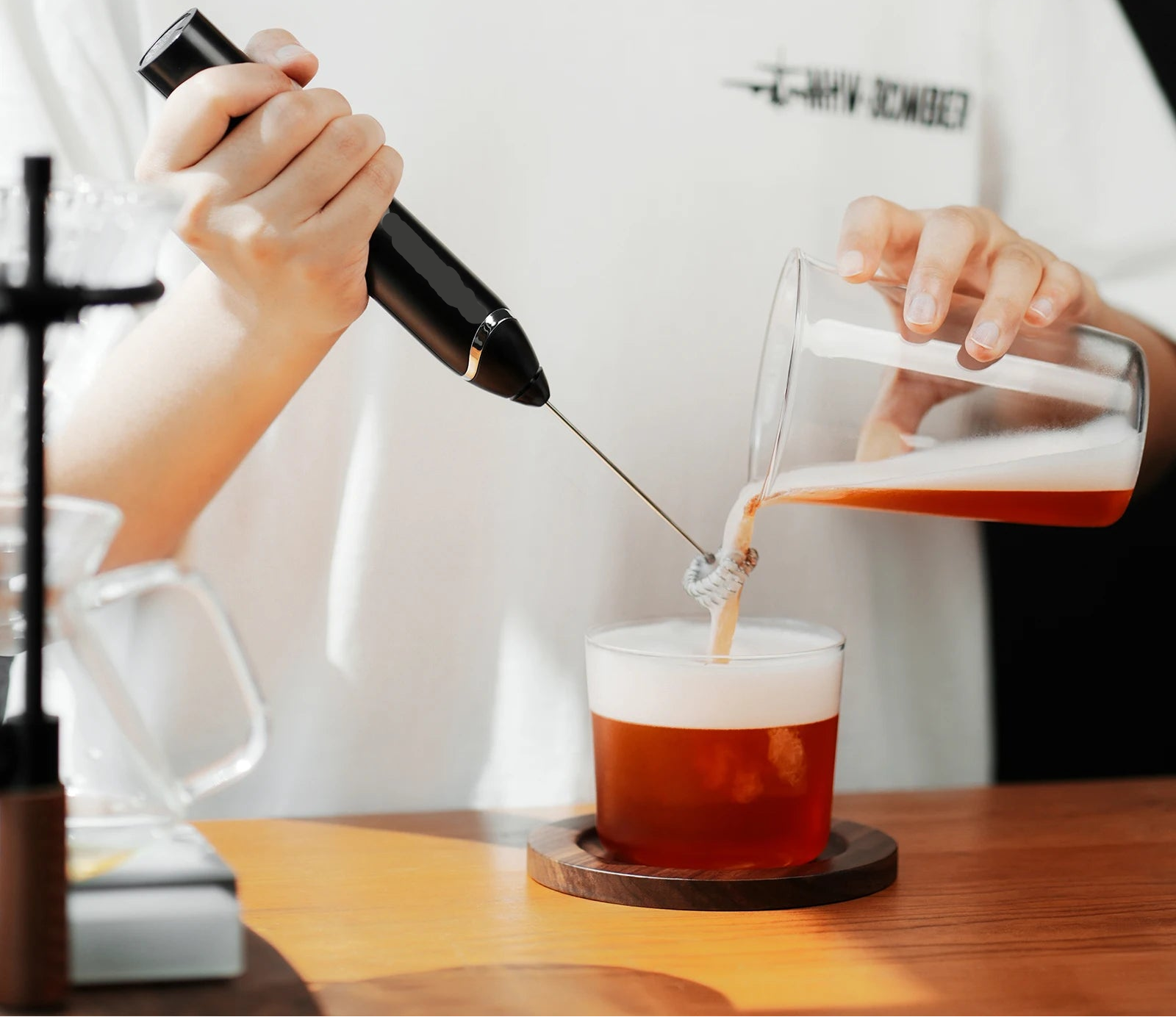 Cordless Rechargeable Electric Milk Frother 5V 2.5W Handheld Foam Maker with SUS304 Stainless Steel Whisk